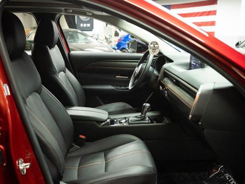 Used 2025 MAZDA CX-50 AWD 2.5 S w/ Premium Plus Pkg image 14