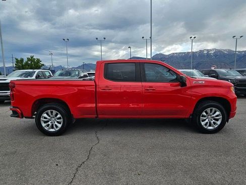 Used 2023 Chevrolet Silverado 1500 RST w/ Z71 Off-Road Package AWD/4WD image 2