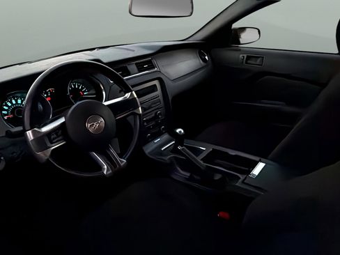 Used 2014 Ford Mustang GT w/ Equipment Group 301A image 14