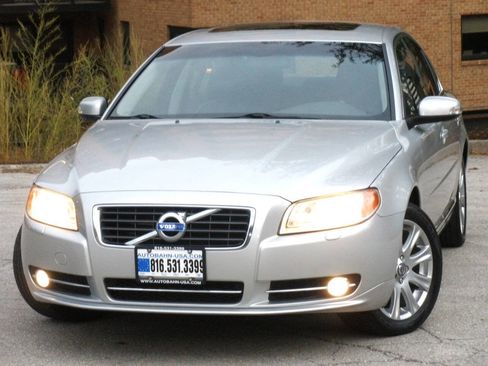 Used 2010 Volvo S80 3.2 image 3