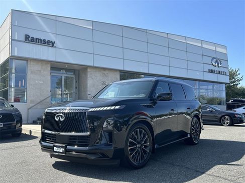 New 2026 INFINITI QX80 Autograph w/ Premium Cargo Package image 1