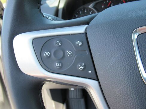 Used 2021 GMC Terrain SLT w/ Infotainment Package II image 26