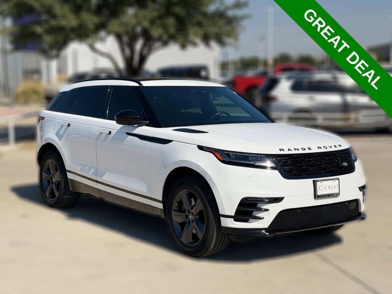 Used 2025 Land Rover Range Rover Velar Dynamic SE AWD/4WD image 4