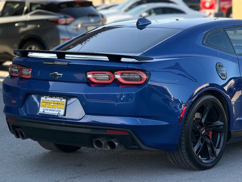 Used 2022 Chevrolet Camaro SS image 9