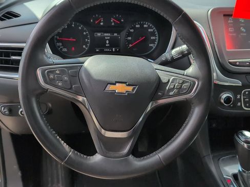 Used 2018 Chevrolet Equinox LT FWD image 21