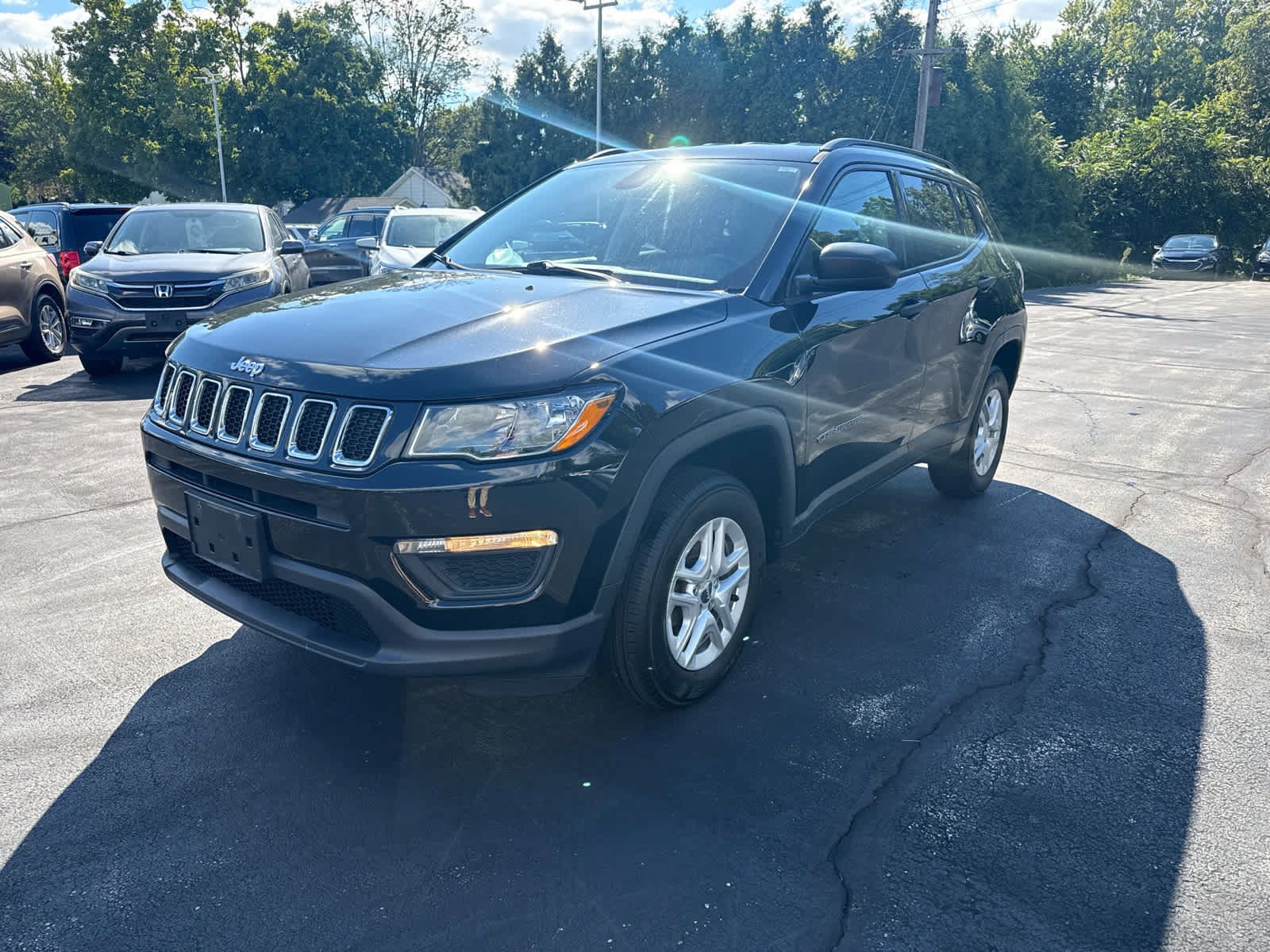 Used 2017 Jeep Compass Sport w/ Cold Weather Group AWD/4WD image 7
