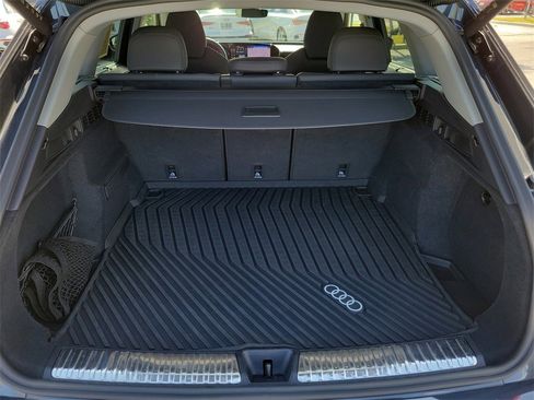 Certified 2025 Audi Q5 Premium Plus w/ Premium Plus image 30