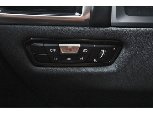 Used 2023 BMW M8 Gran Coupe xDrive Competition w/ M Carbon Exterior Package AWD/4WD image 19