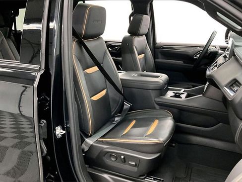 Used 2024 GMC Yukon AT4 image 7