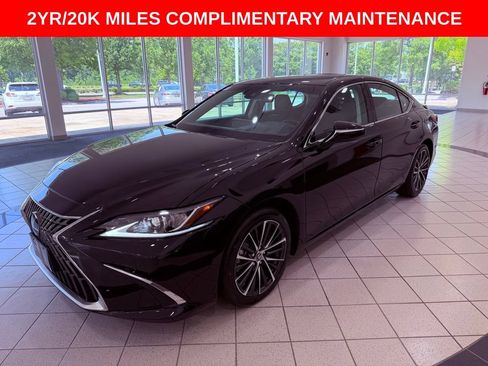 Certified 2024 Lexus ES 350 w/ Premium Package FWD image 3