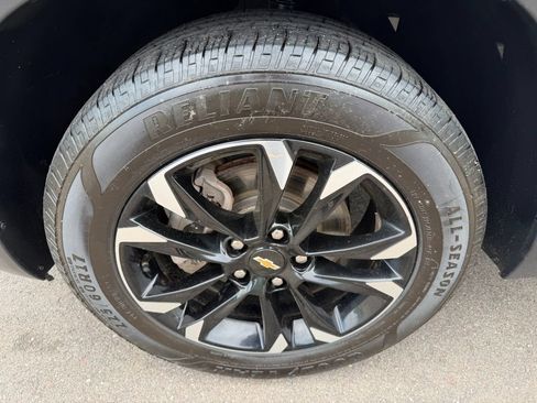 Certified 2022 Chevrolet TrailBlazer LT w/ Convenience Package AWD/4WD image 22