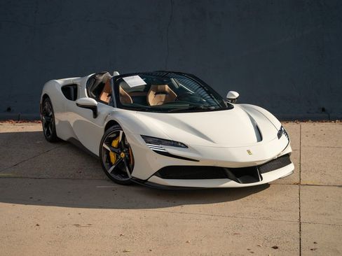 Certified 2024 Ferrari SF90 Spider image 1