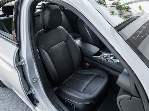 Used 2023 Alfa Romeo Giulia Sprint image 4