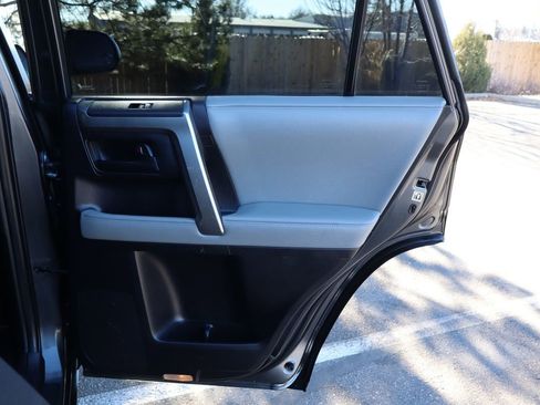 Used 2013 Toyota 4Runner 4WD image 25