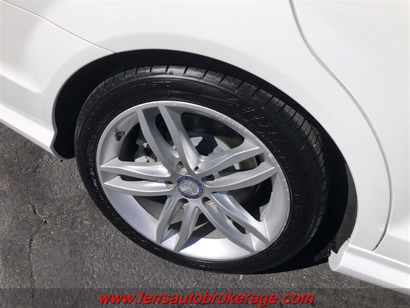 Used 2014 Mercedes-Benz C 250 Sedan image 26