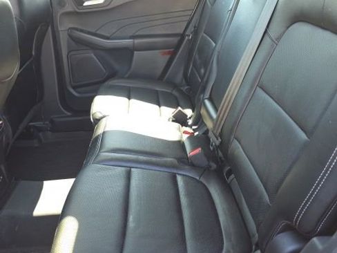 Used 2022 Ford Escape SEL w/ Technology Package image 6