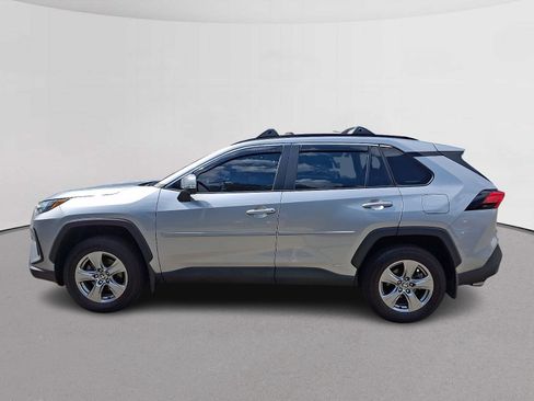 Used 2024 Toyota RAV4 XLE w/ Convenience Package AWD/4WD image 6