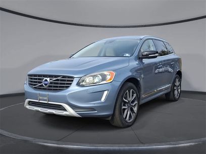 Used 2017 Volvo XC60 T6 Dynamic w/ Preferred Option Package