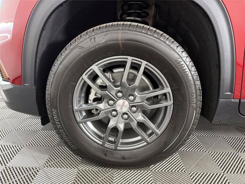 New 2026 GMC Acadia Elevation FWD image 9