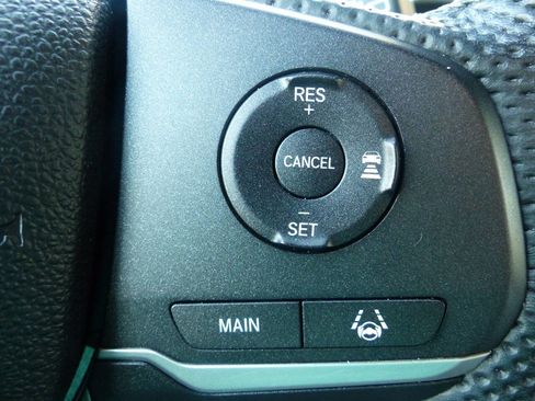 Used 2023 Honda Passport EX-L image 27