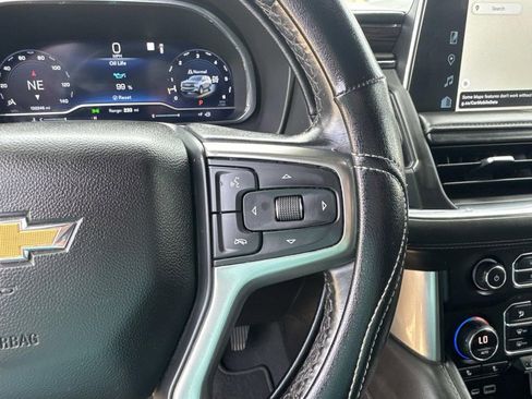 Used 2023 Chevrolet Suburban LT AWD/4WD image 23