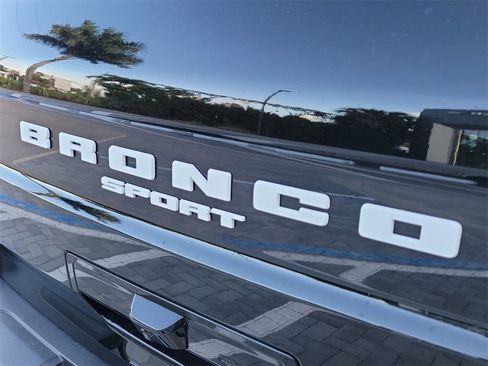 Used 2025 Ford Bronco Sport Outer Banks w/ Outer Banks Tech Package+ image 9