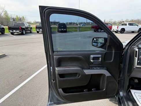 Used 2018 Chevrolet Silverado 1500 LT w/ All Star Edition AWD/4WD image 13