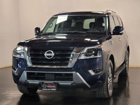 Used 2024 Nissan Armada SL image 4