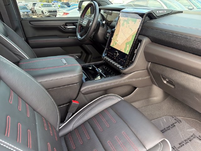 Used 2026 GMC Yukon AT4 Ultimate AWD/4WD image 24