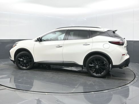 Used 2022 Nissan Murano SV w/ SV Midnight Edition Package image 5
