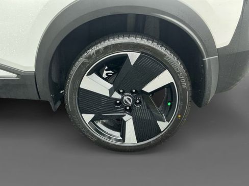 New 2026 Nissan Kicks SR w/ Interior Electronics Package image 15