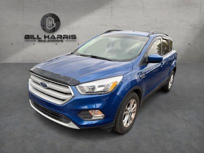 Used 2018 Ford Escape SE w/ SE Sync 3 Package