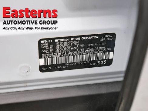 Used 2024 Mitsubishi Outlander SE AWD/4WD image 34