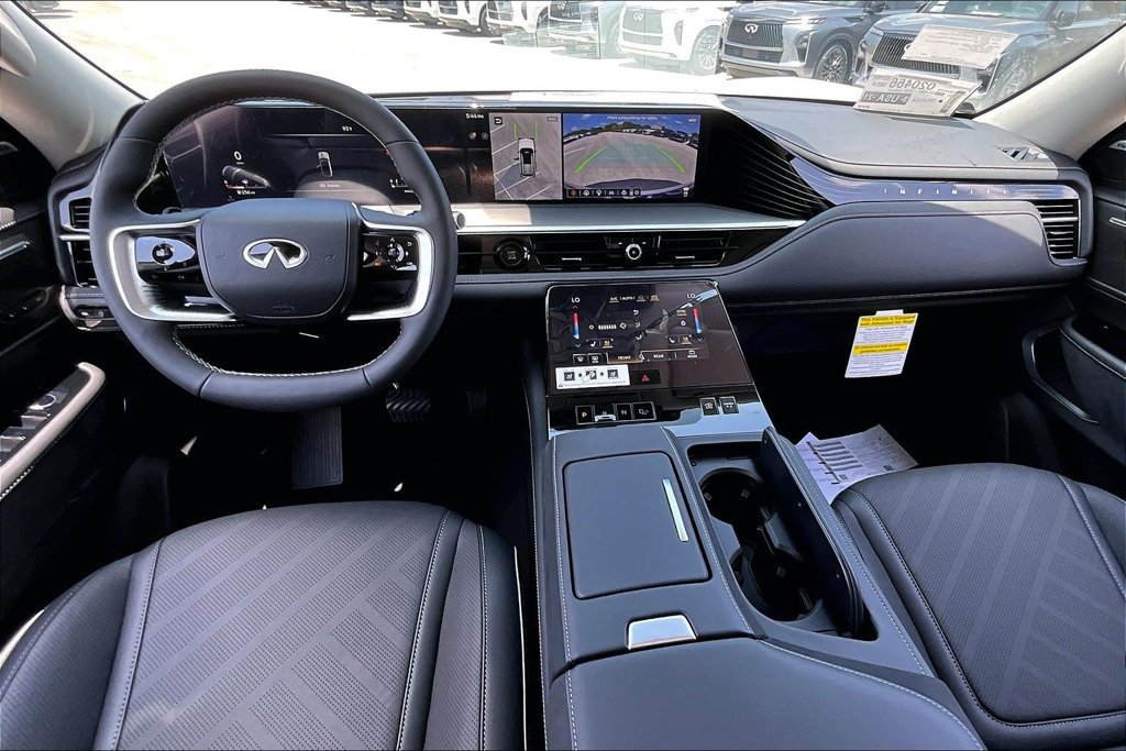 New 2027 INFINITI QX80 Luxe RWD image 9
