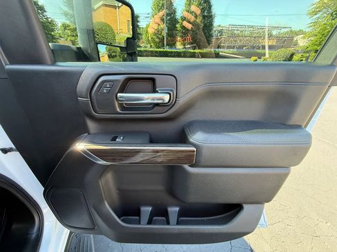 Used 2021 Chevrolet Silverado 3500 LT w/ Convenience Package AWD/4WD image 21