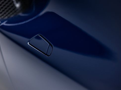 Used 2025 Ferrari 296 GTS image 38