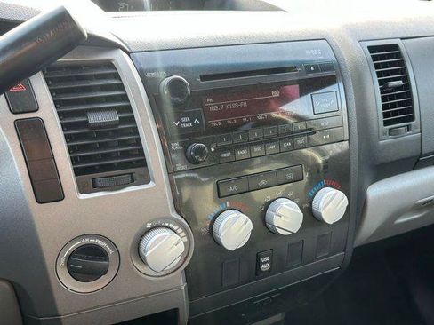 Used 2012 Toyota Tundra 4x4 Double Cab w/ Tow Pkg image 8