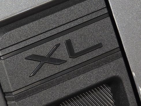 New 2025 Ford Maverick XL w/ Equipment Group 102A image 3