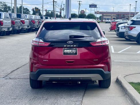 Used 2023 Ford Edge SEL w/ Convenience Package AWD/4WD image 5