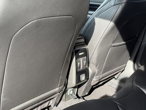 New 2026 Jeep Compass Latitude image 32