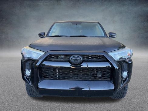 Used 2018 Toyota 4Runner SR5 Premium image 7