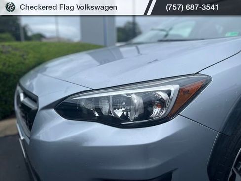 Used 2020 Subaru Crosstrek 2.0i Premium w/ Moonroof Package 2 AWD/4WD image 4
