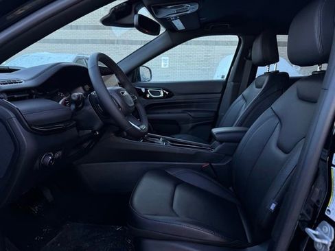 New 2026 Jeep Compass Limited image 16