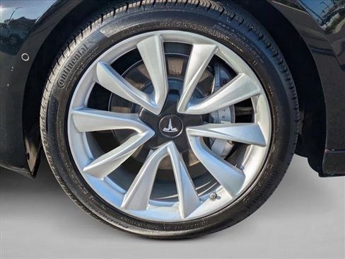 Used 2019 Tesla Model 3 Long Range image 23