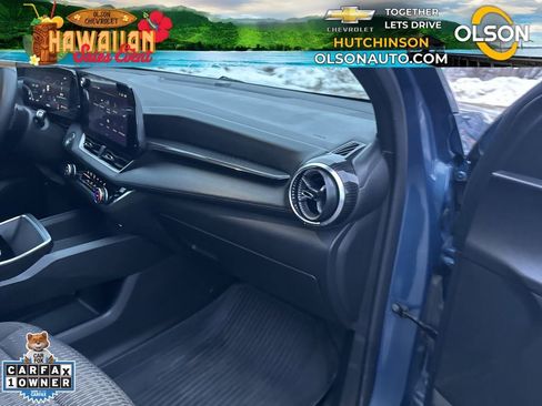 Used 2025 Chevrolet Equinox LT w/ Safety and Technology Package image 31