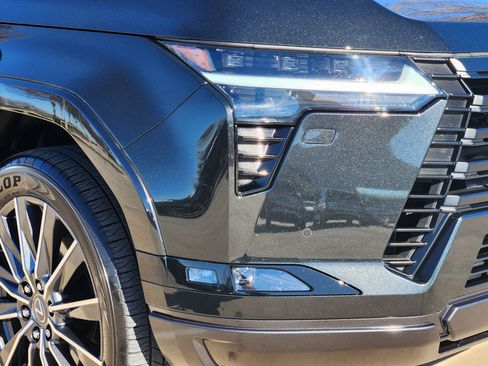 Certified 2025 Lexus GX 550 image 6
