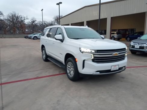 Used 2024 Chevrolet Tahoe LT image 5
