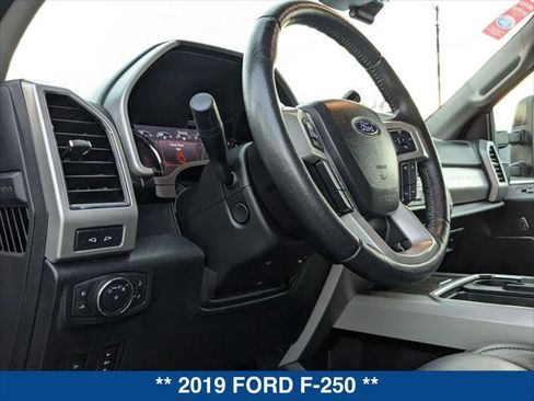 Used 2019 Ford F250 Lariat w/ Lariat Ultimate Package image 12