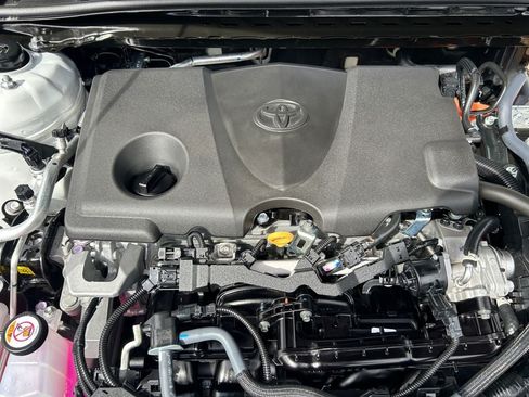 Used 2026 Toyota Camry XLE AWD/4WD image 28