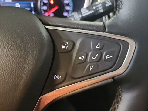 Used 2023 Chevrolet Equinox LT AWD/4WD image 25
